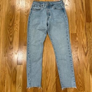 Levi’s 501 skinny button up jeans size w27L28